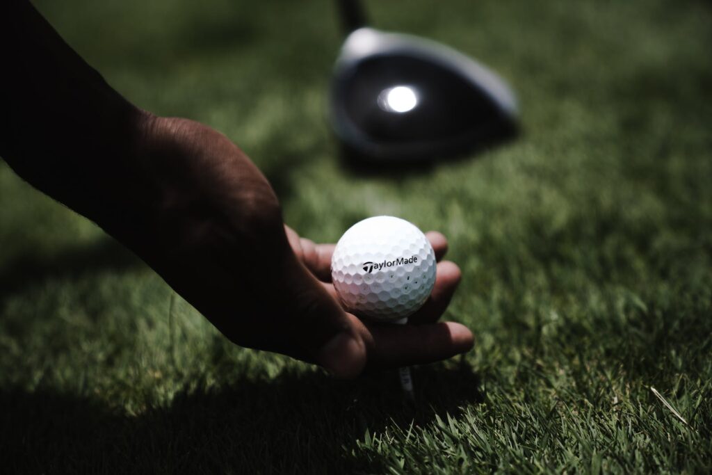 How Do Golf Ball Balancers Work to Enhance Performance?