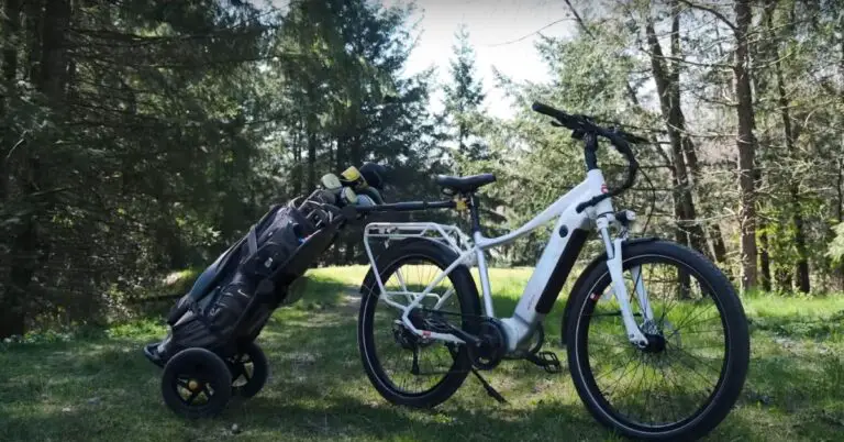 How To Take Golf Clubs On A Bike: Golfing on Two Wheels