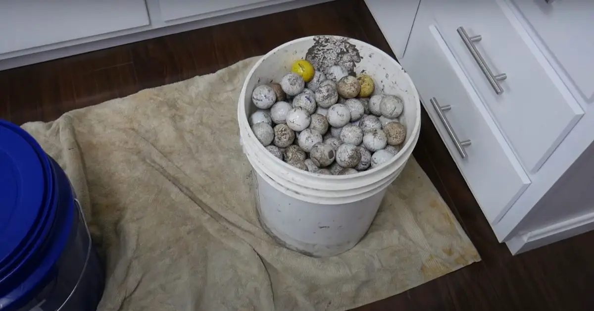 How Many Golf Balls Are In A Large Bucket The Art Of Estimation